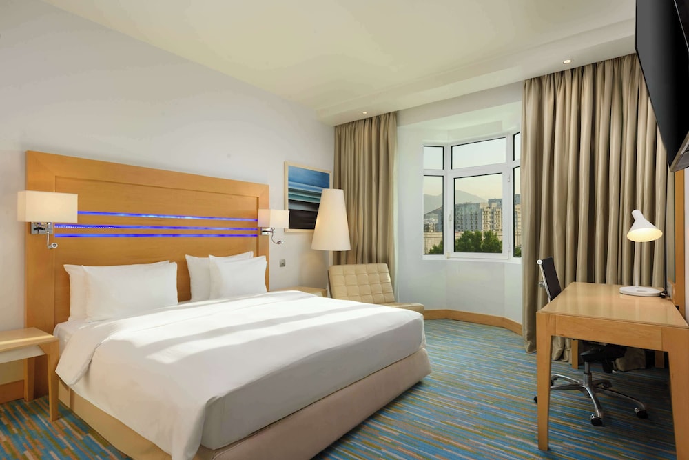 Superior Room, Pool View - Photo 15