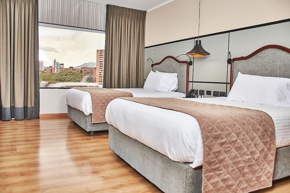 Superior Room, 2 Twin Beds - Photo 1
