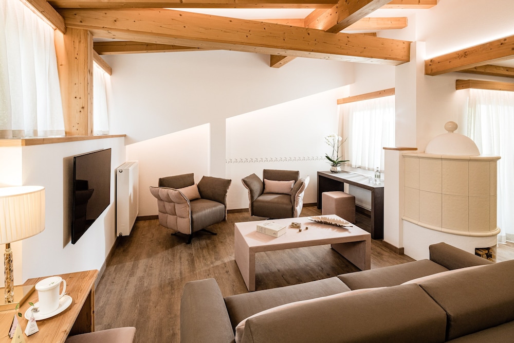Royal Suite photo 1