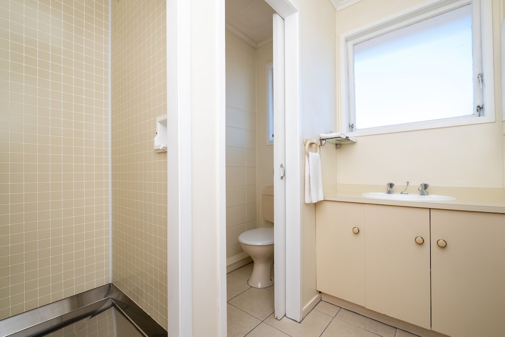Twin Unit - Sleeps 3 photo 3