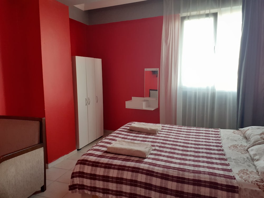 Standard Double Room photo 3