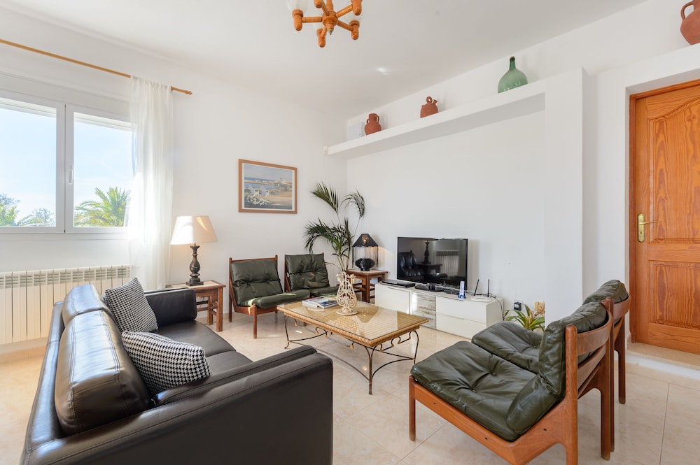 Comfort Villa, 5 Bedrooms, Private Pool photo 2