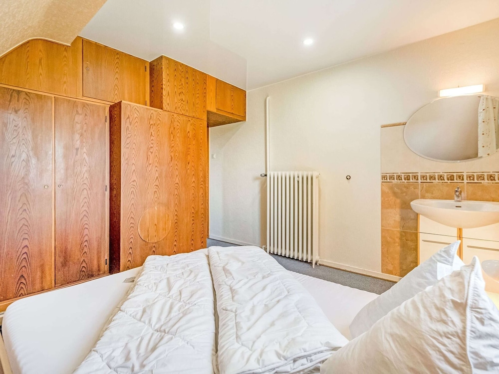 Comfort House, 6 Bedrooms photo 2
