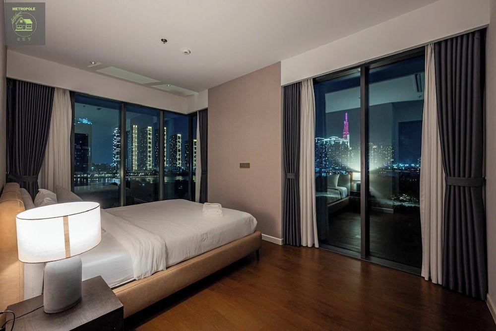 Panoramic Apartment, 1 Bedroom, Balcony, City View