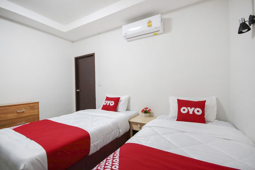 Standard Twin Room photo 2