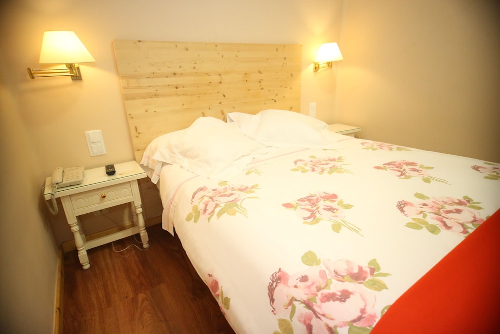 Basic Single Room