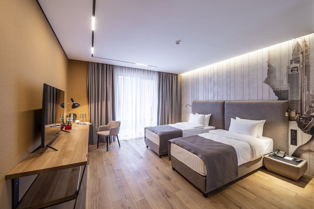 Comfort Twin Room