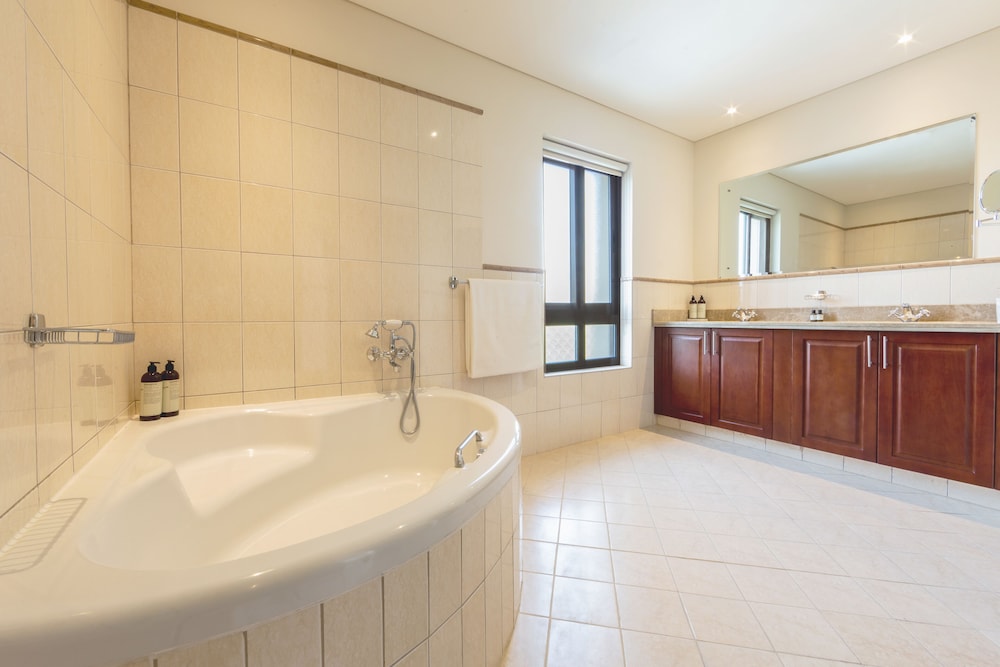 Luxury Villa, 3 Bedroom, With Private Pool photo 3