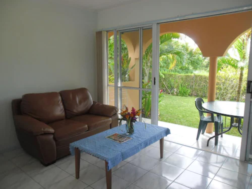 2 Bedroom Ocean Breeze Apartment photo 1