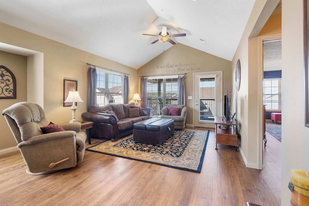 Townhome, Multiple Beds, Balcony (The Hogue Penthouse) photo 1