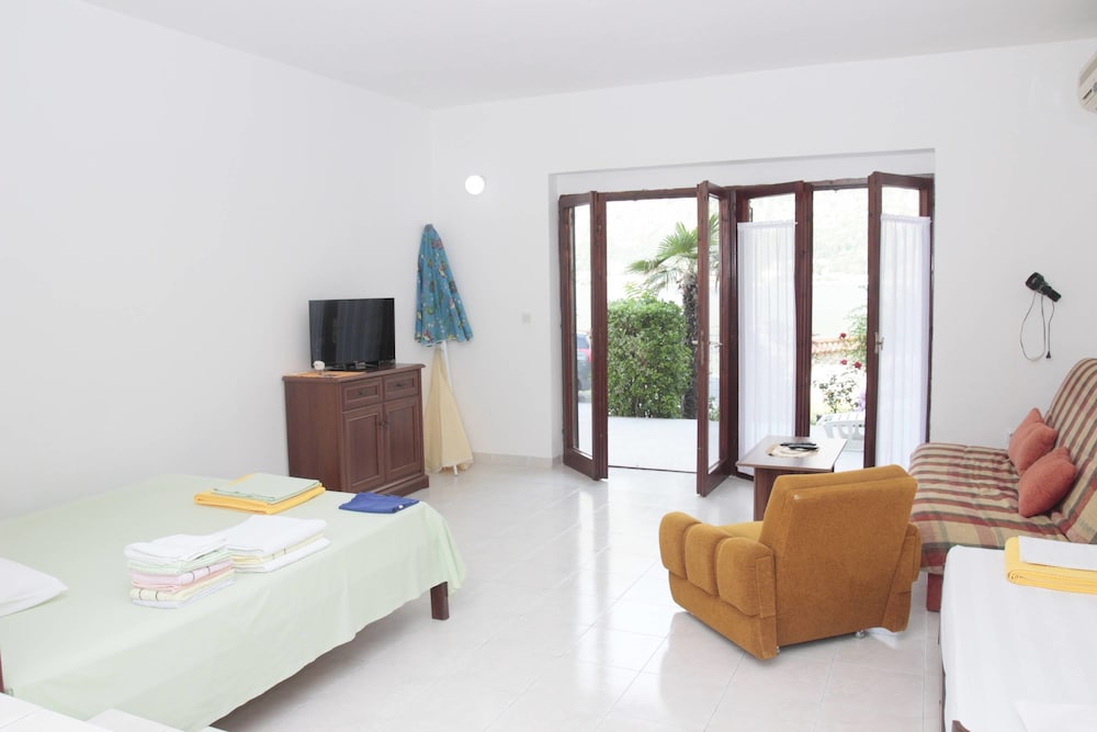 Studio, Terrace, Sea View