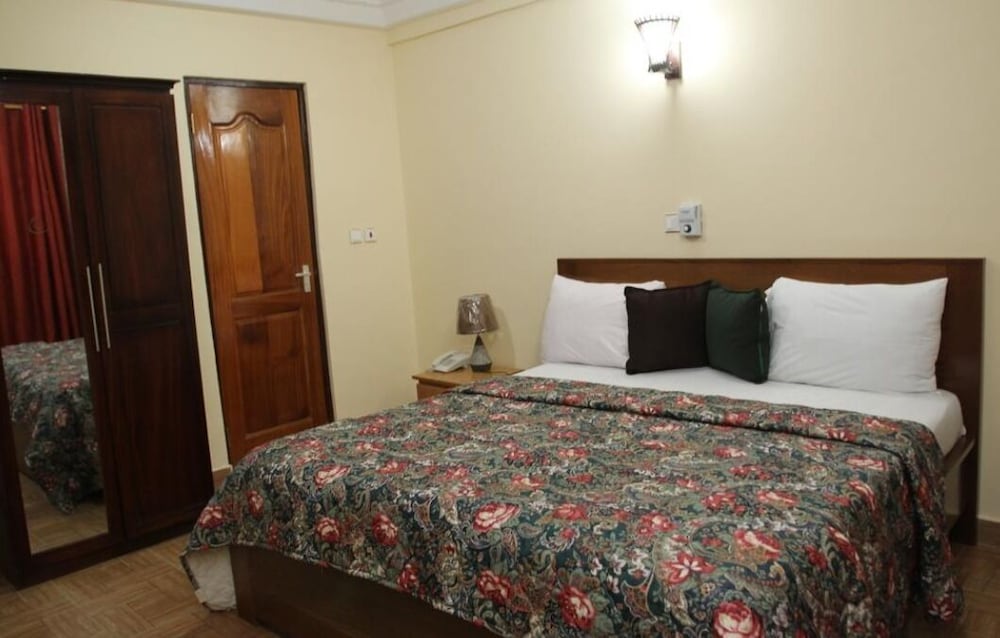 Exclusive Room, 1 Queen Bed photo 1