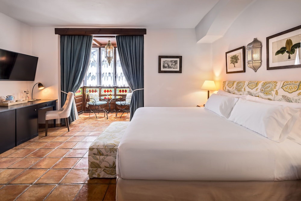 Junior Double Room