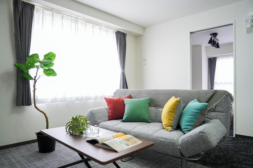 Deluxe Suite - Photo 12