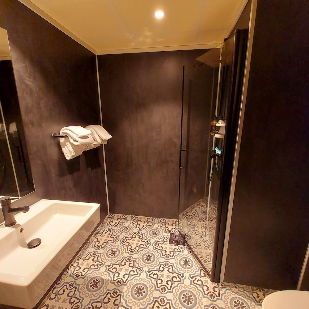 Standard Triple Room photo 2