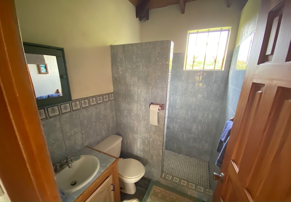 Cottage, 1 Bedroom, Partial Sea View, Garden Area photo 3