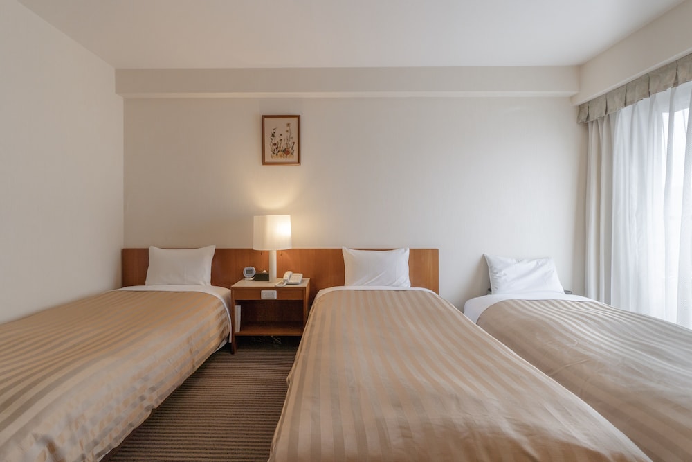 Twin Room with Extra bed, Non smoking photo 3