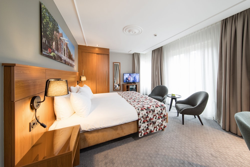 Executive Room photo 1