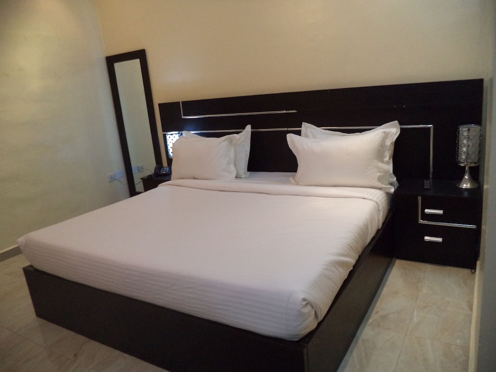 Ambassadorial Suite