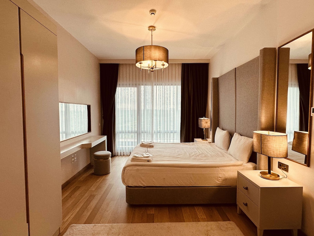 3 Bedroom Suite photo 3