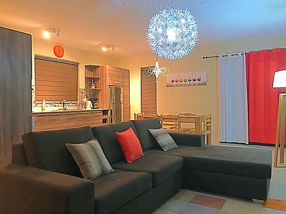 Luxury Apartment, Multiple Beds, Pool View