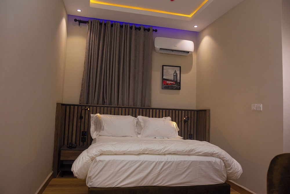 Standard Single Room, City View