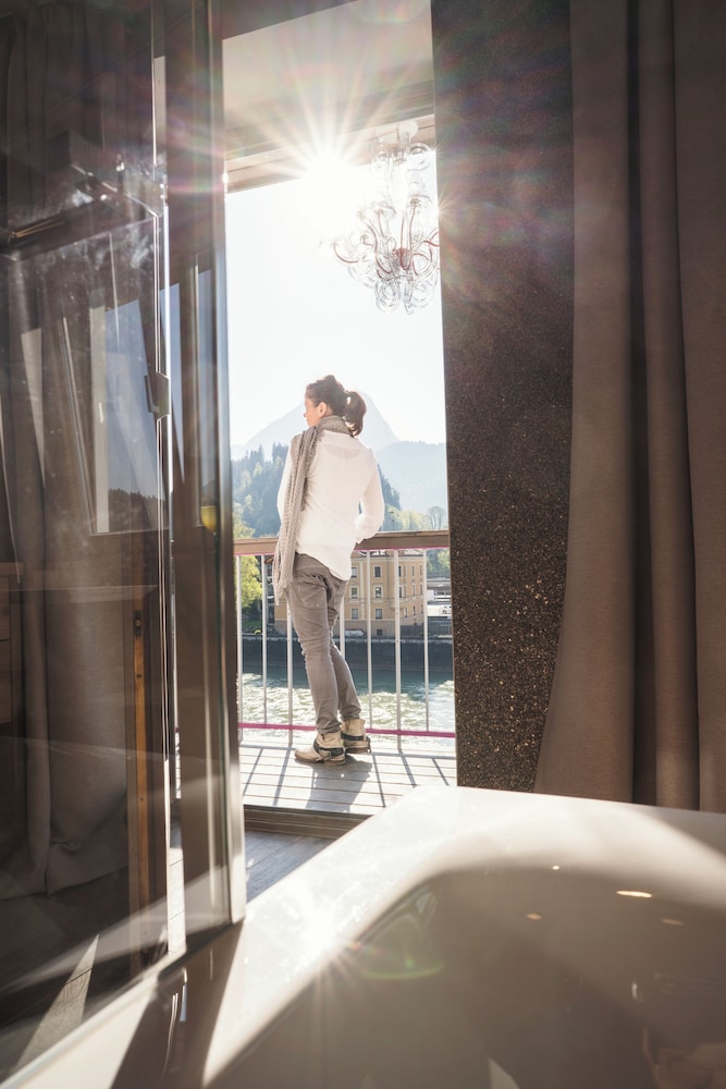 Deluxe Double Room, 1 Bedroom, Balcony, Mountain View photo 3
