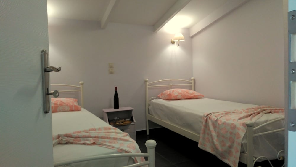 Deluxe Apartment, 2 Bedrooms, Kitchen, Sea View