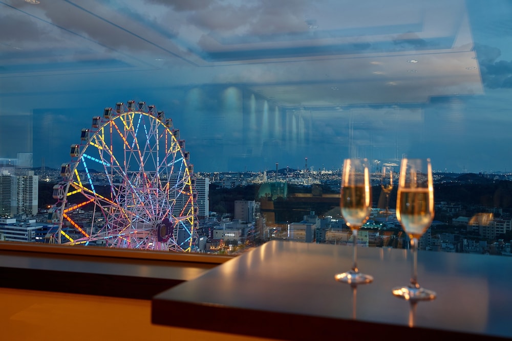 Deluxe Suite Family Twin (Club Access For 2) - Photo 5