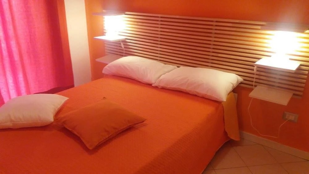 Basic Double Room photo 1