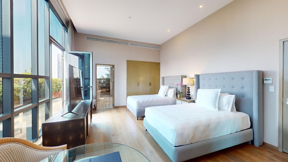 Sky Suite, 2 Double Beds photo 1