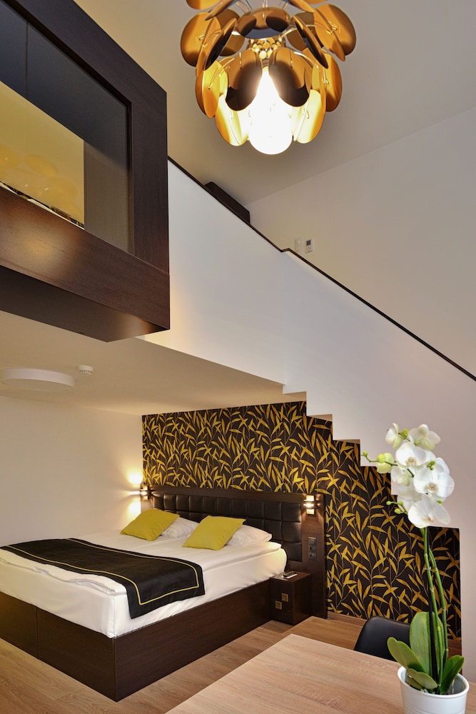 Onsite Apartment - New Opposite Building - Photo 5