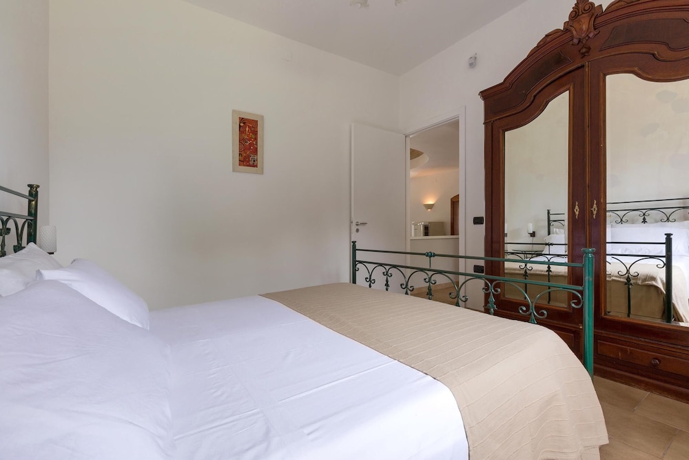 Villa, 5 Bedrooms photo 3