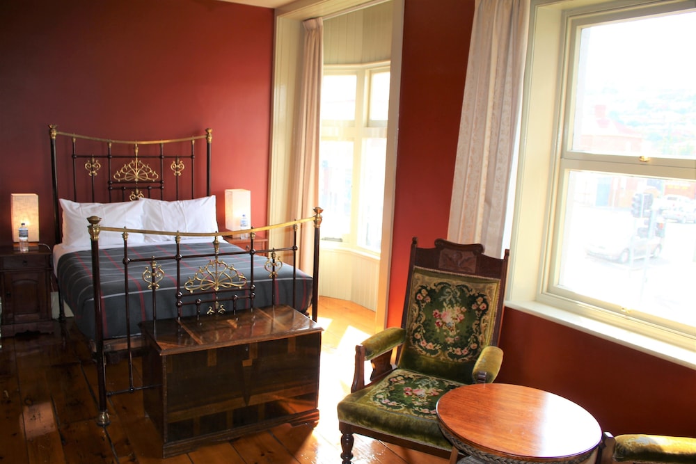 Private Double Master with Ensuite