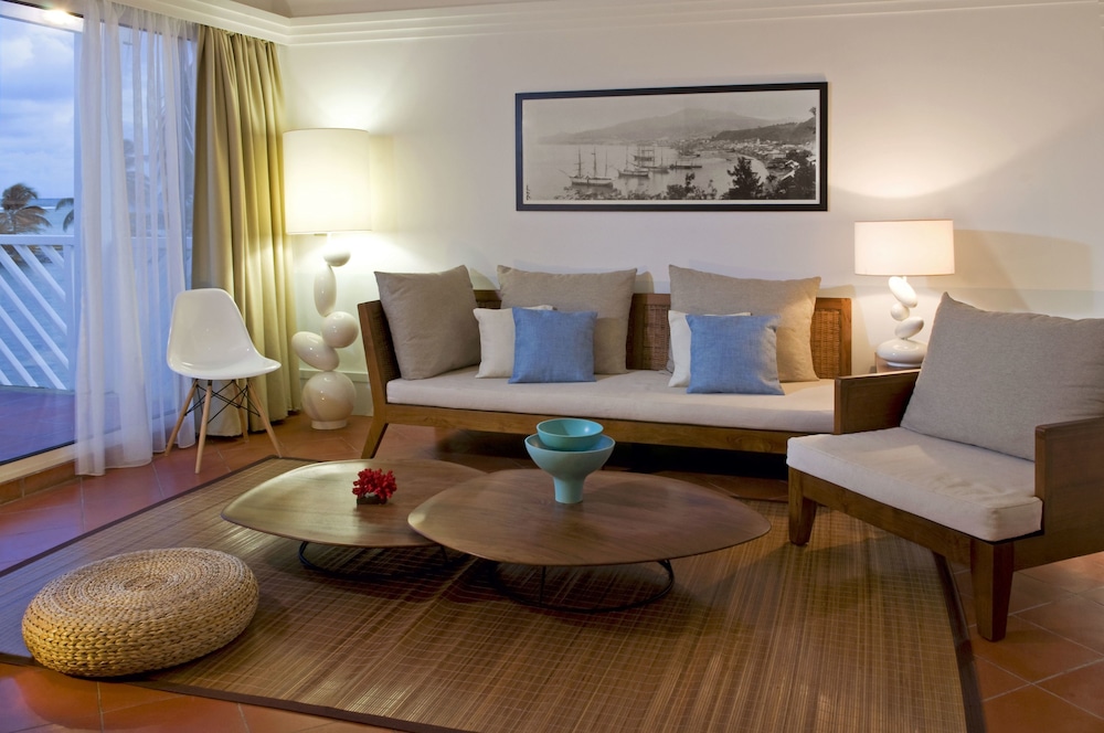 Suite, Beach View photo 3
