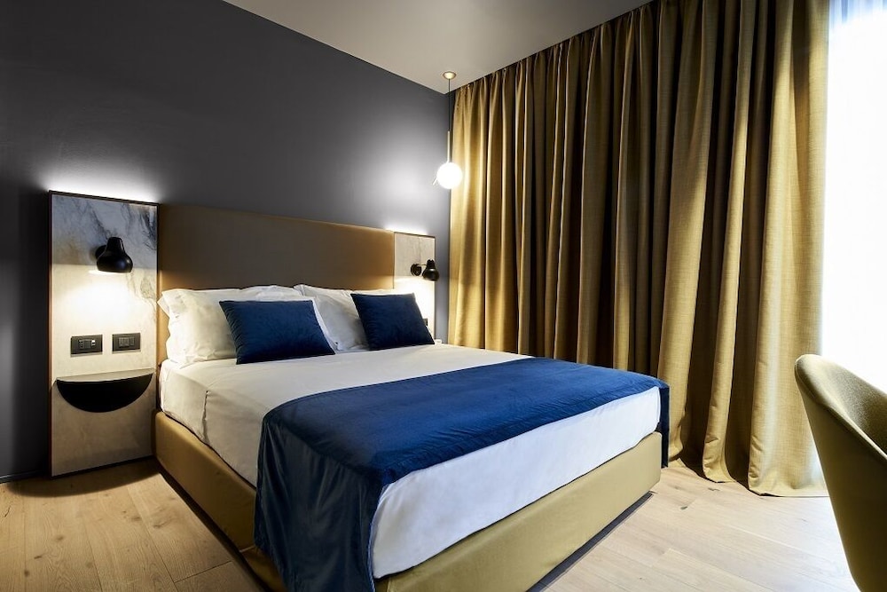Classic Double Room - Photo 1