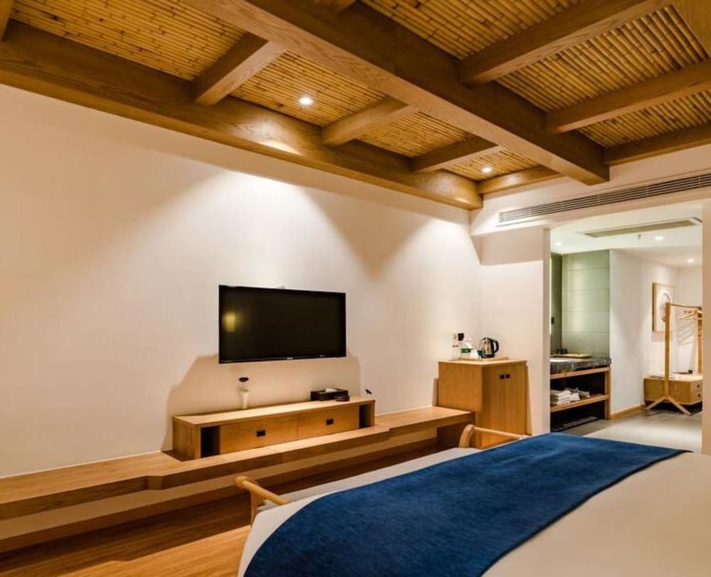 Design Double Room (Mainland Chinese Citizen Only) photo 2