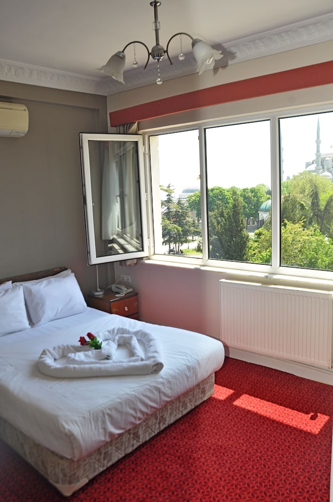 Standard Single Room photo 2