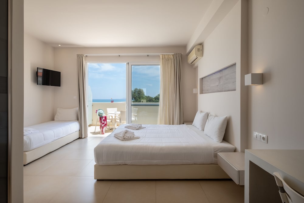 One Bedroom Suite Sea View photo 1
