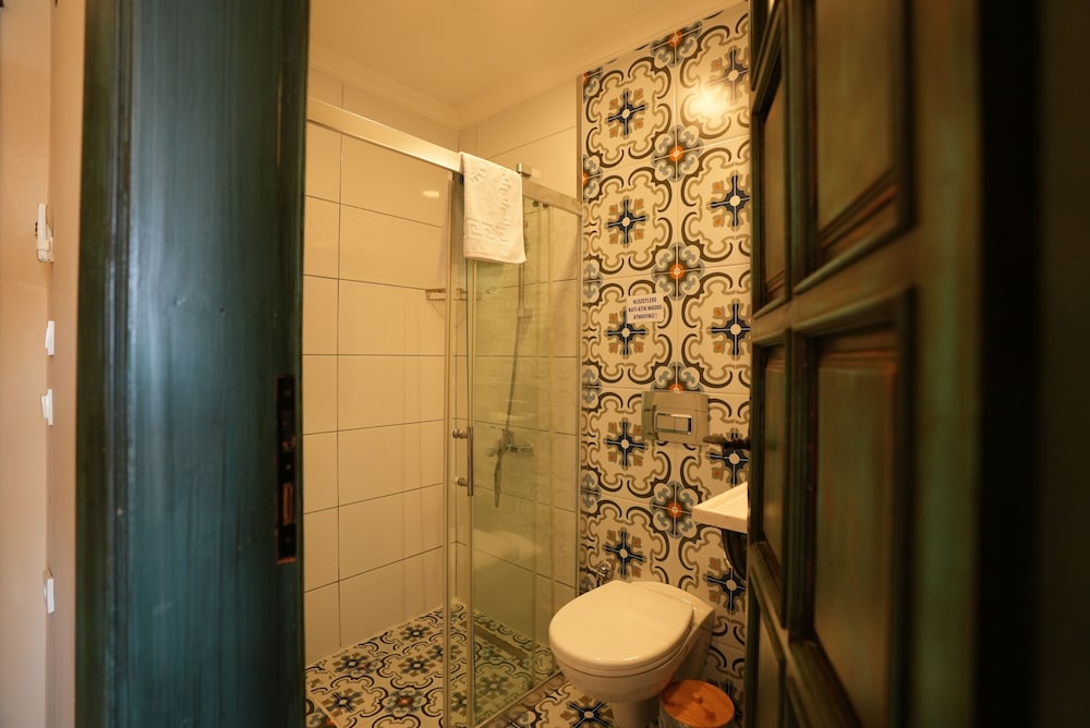 Basic Room photo 2