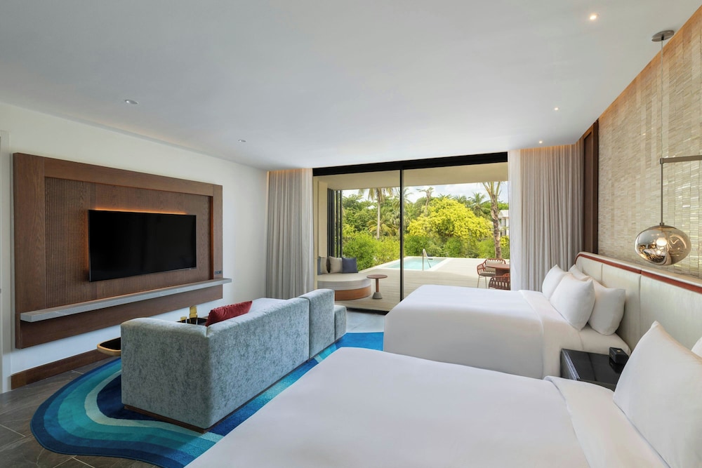 Premier Room, Multiple Beds, Private Pool (Deluxe, All-Incl. Adults Only, Guest) - Photo 2