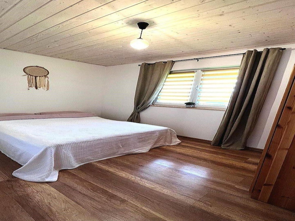 House photo 2