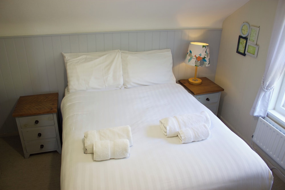 Standard Double Room - Photo 5