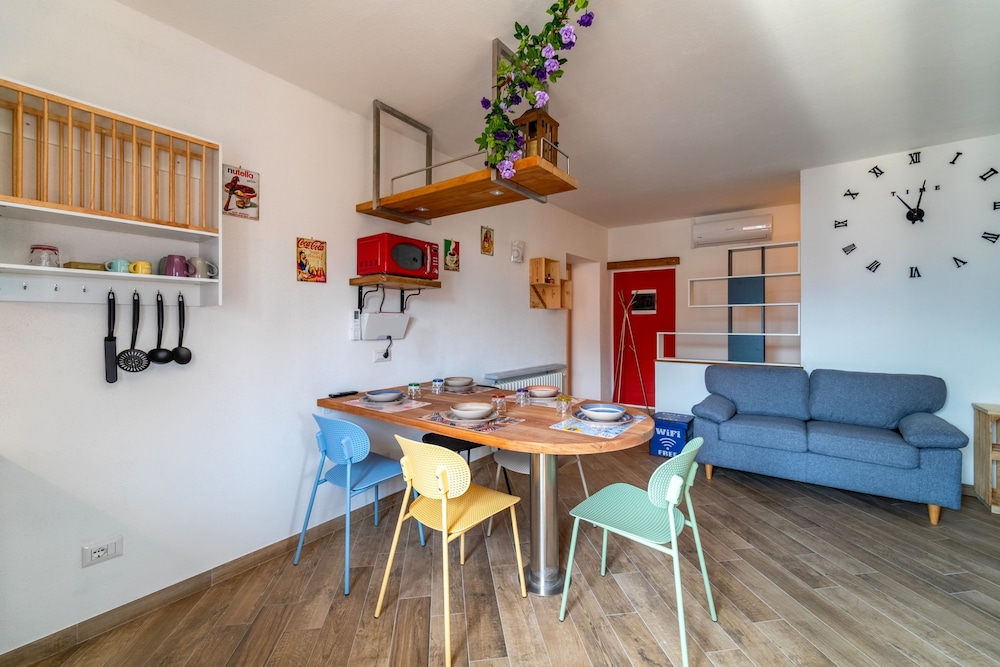Apartment photo 1