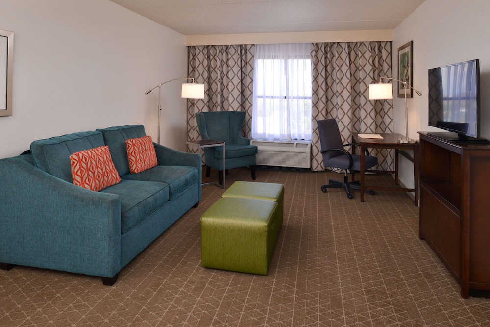 Suite, 2 Double Beds, Mobility Accessible - Photo 1