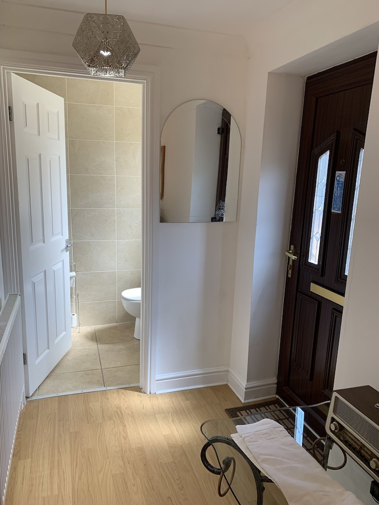 Comfort Bungalow, Private Bathroom (Self-contained No 1) photo 3