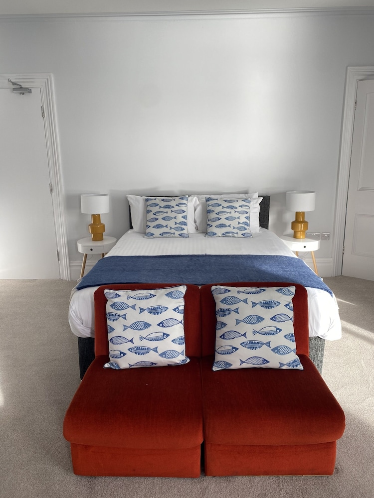 Superior Quadruple Room, Ensuite, Sea View (Family Room Sleeps 4)