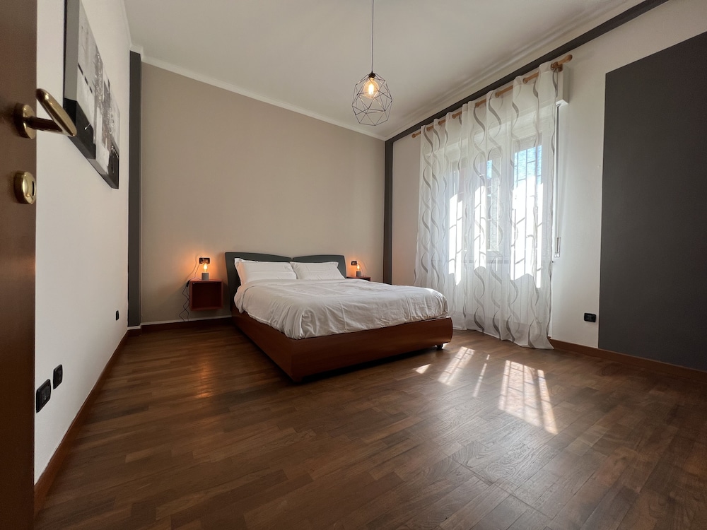 Business Apartment