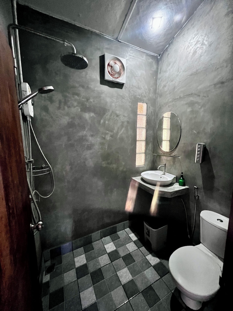 Standard Room, 1 Bedroom, Balcony, Garden Area photo 2