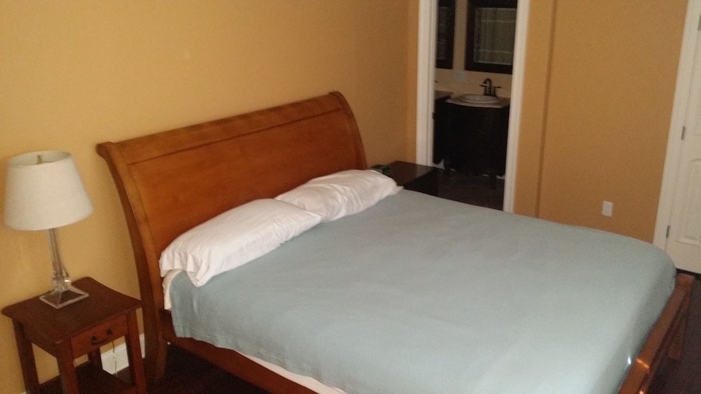Deluxe Loft, 2 Bedrooms, 2 Bathrooms photo 1